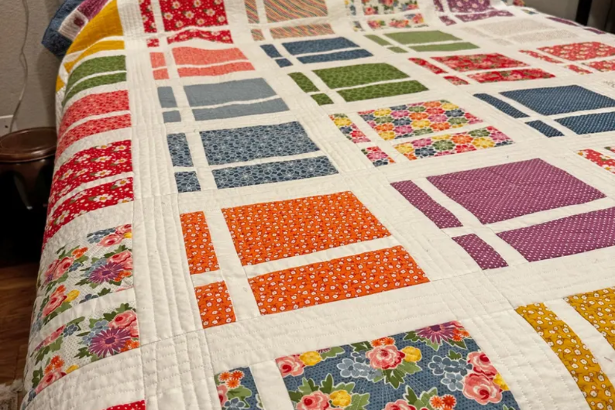 Easy Layer Cake Quilt Pattern Ideas - Quilt Binding Calculator
